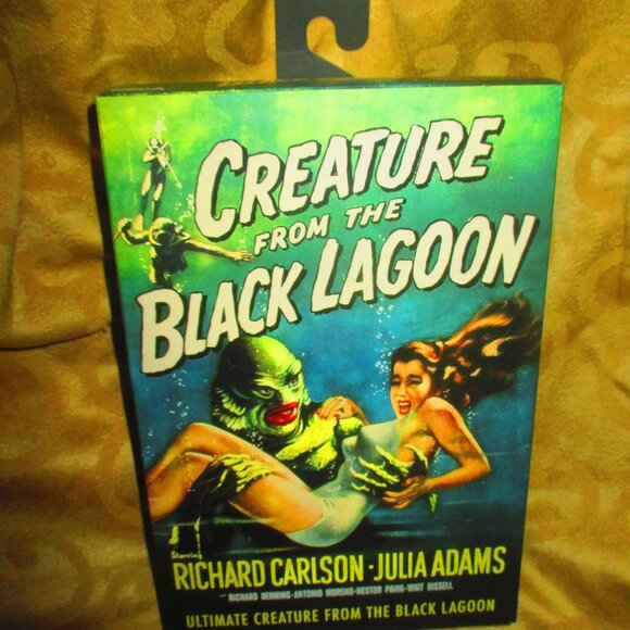 NECA Universal Monsters 7" Creature from the Black Lagoon Ultimate GREEN Figure - Picture 2 of 2